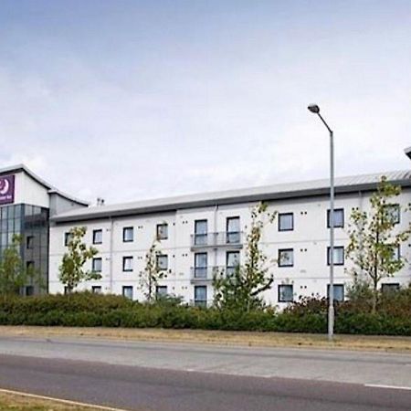 Premier Inn London Энфилд Экстерьер фото